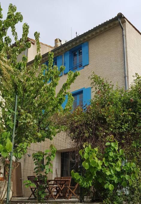 Rue Basse - Village House Overlooking The Pyrenees Montréal 외부 사진